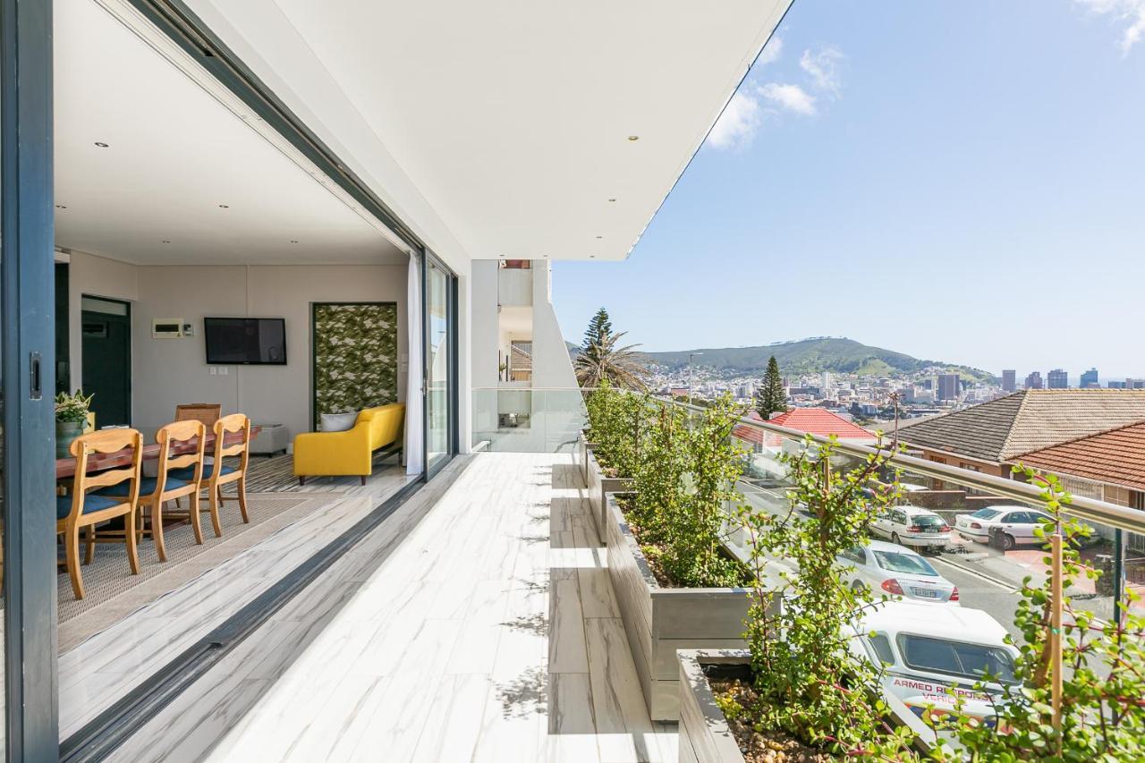 Cambridge Suites -#1 Spectacular Balcony Cape Town Exterior photo
